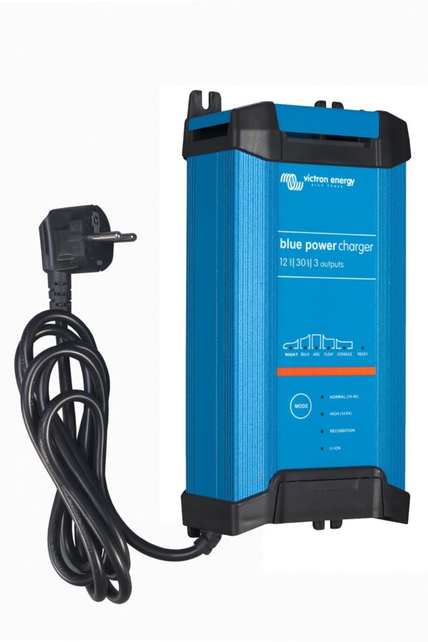Caricabatterie di rete Blue Power IP22 Charger 12V 30A a tre uscite - immagine 4